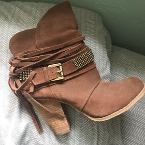 Naughty monkey boots